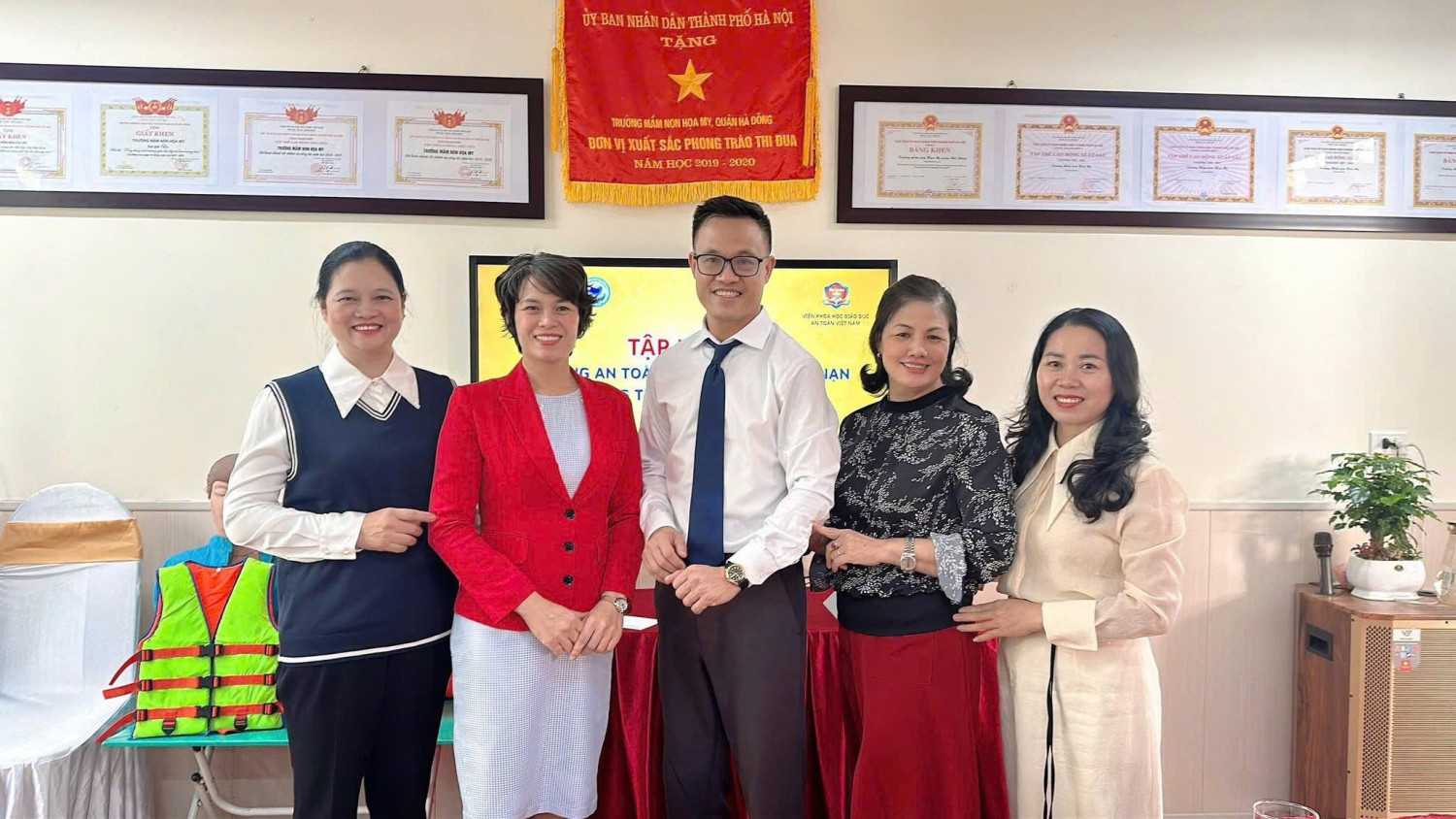 584132312 1545627726475948 2049371703966728483 n