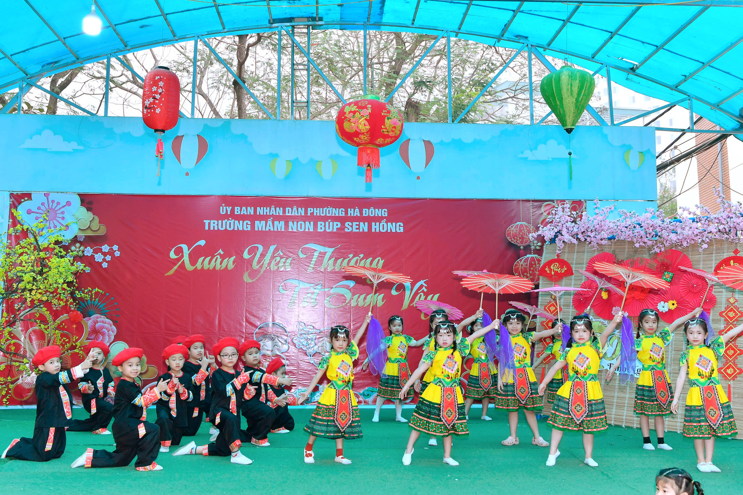 XUÂN YÊU THƯƠNG - TẾT SUM VẦY 2026